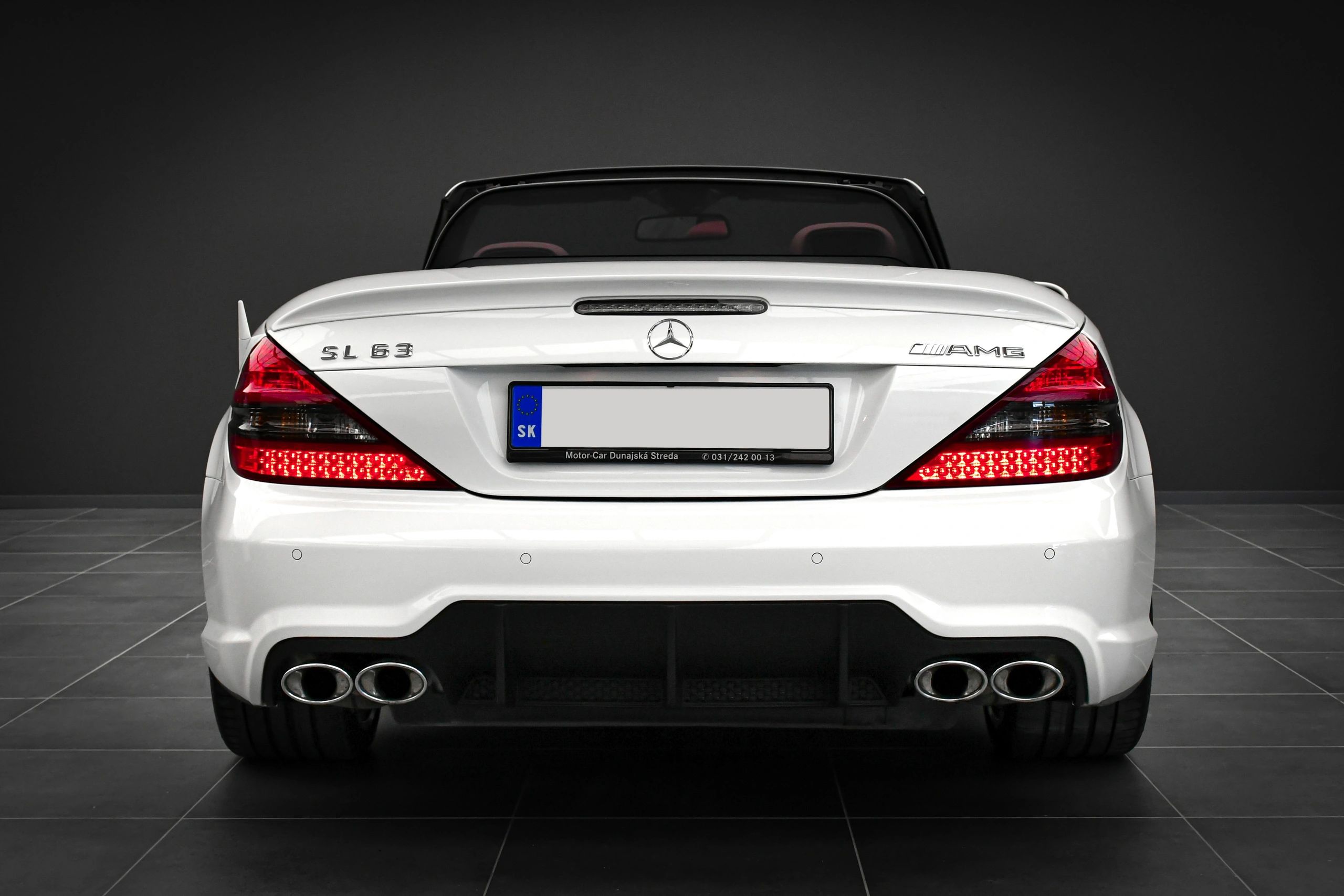 Mercedes SL63 AMG