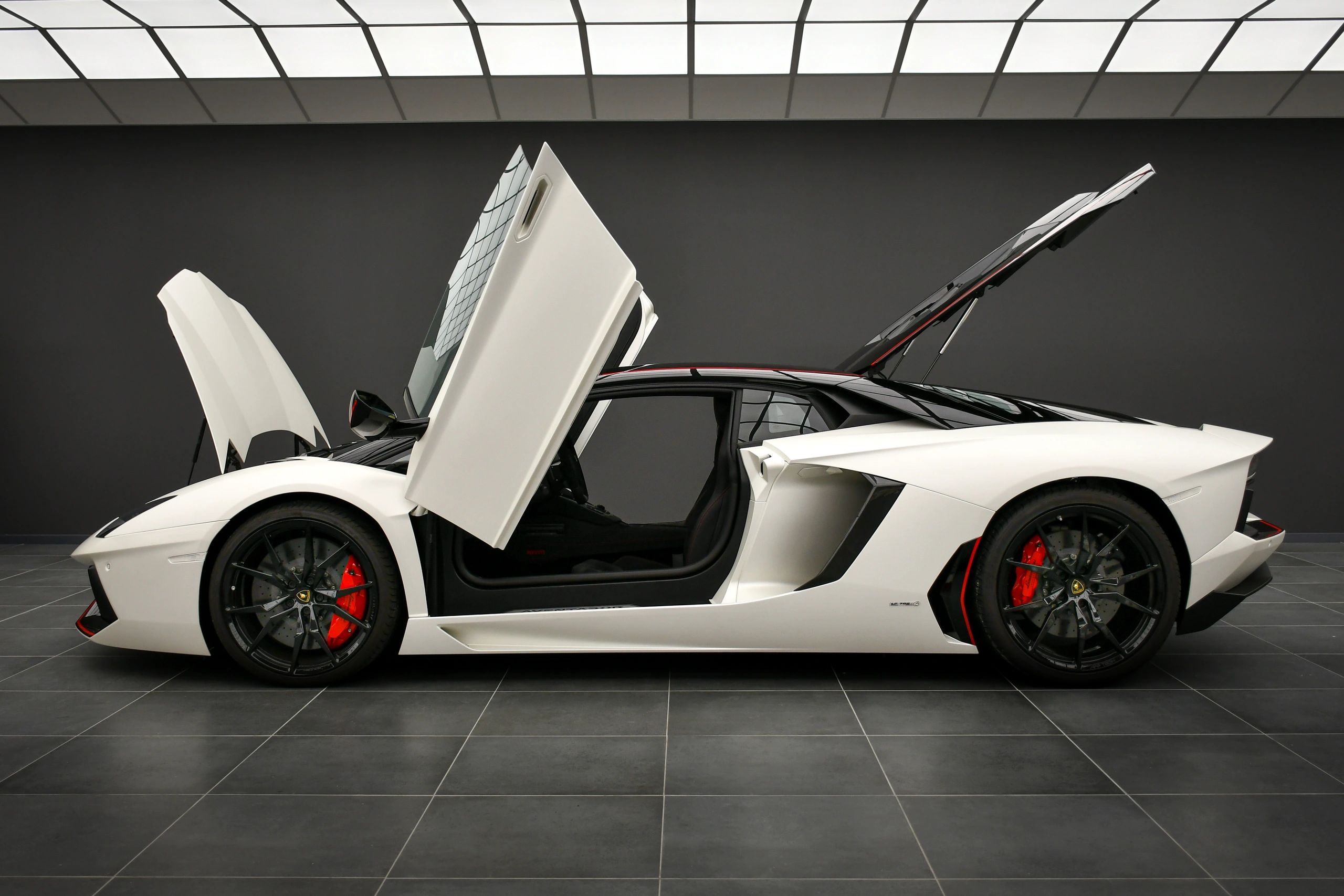 Lamborghini Aventador